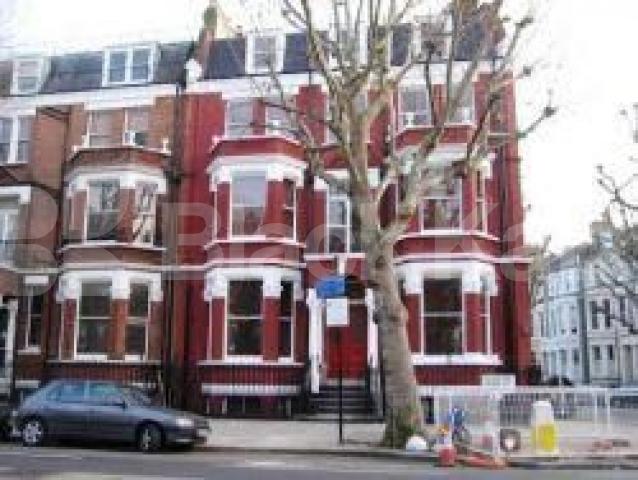 			Studio Apartment, 1 bath, 1 reception Flat			 Sutherland Ave, MAIDA VALE W9